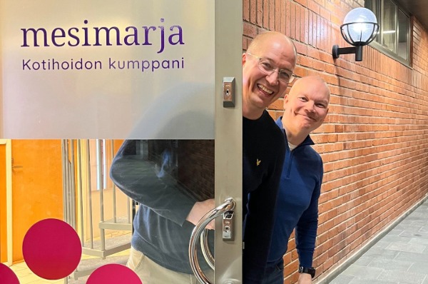 Mesimarjan yrittäjät Lauri Oksanen ja Ville Vuolukka